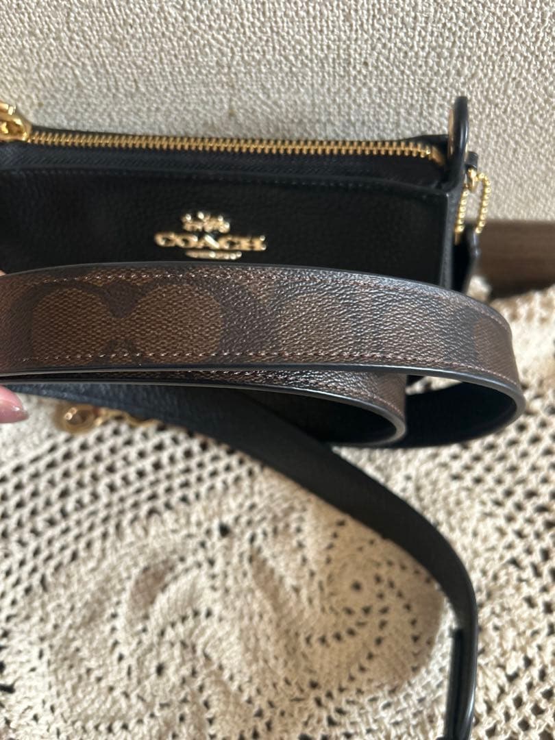 【美品】COACH コーチ★小さめ★ロゴマーク★ショルダーバッグ★黒