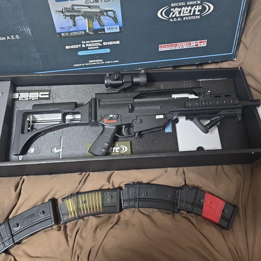 即購入OK 東京マルイ 次世代G36C サブマガ4個 サイト フォアグリップ付き
