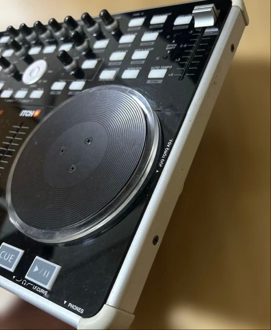 Vestax VCI-300 DJコントローラー