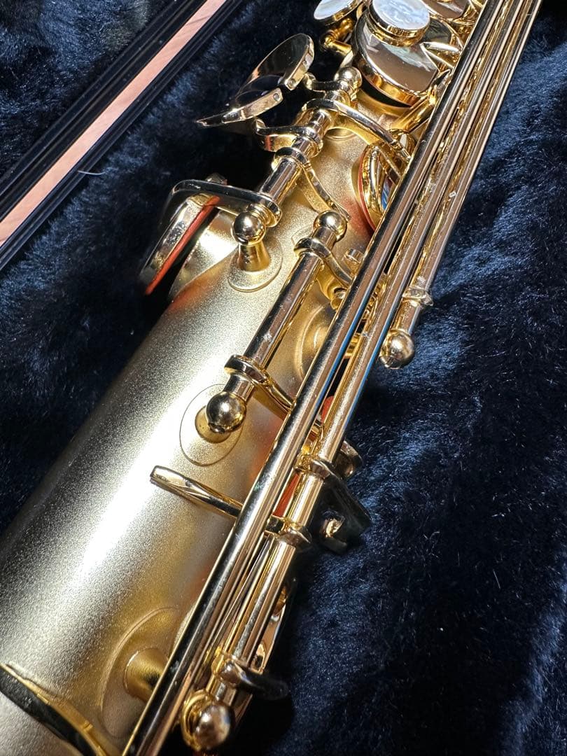 良品 ソプラノサックス サテンゴールド ケース付き