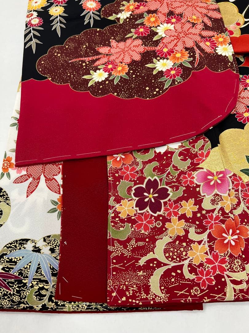 振り袖　フルセット　別誂長襦袢付　 金彩加工　刺繍入り　しつけ糸付　 501