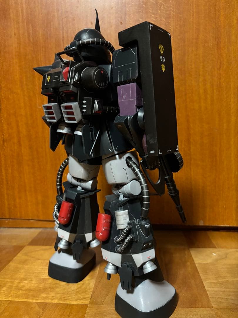 W*1様 ジャンク 旧キット1/60高機動型ザクⅡ 全塗装　完成品