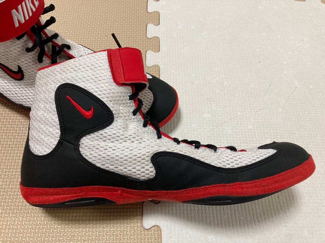 Nike Inflict ボクシングシューズ（27.0-27.5の方どうぞ〕