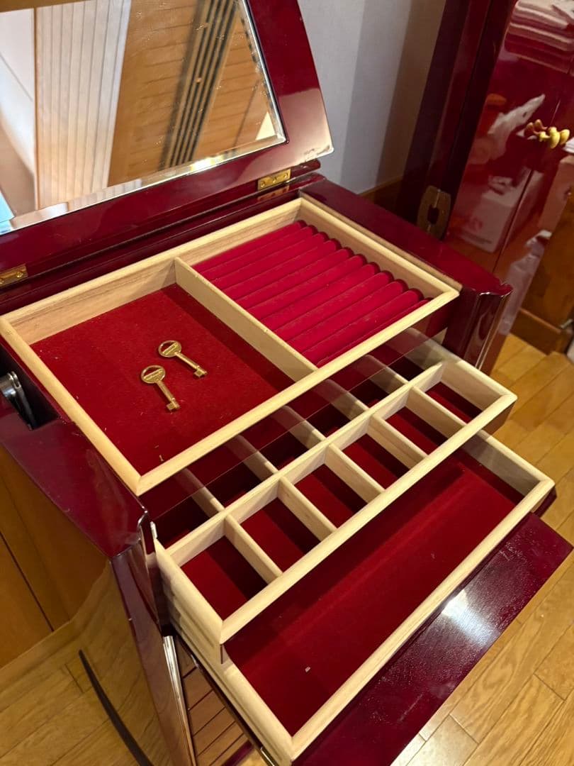 ジュエリーボックス 　チェスト　ワインレッド　三越