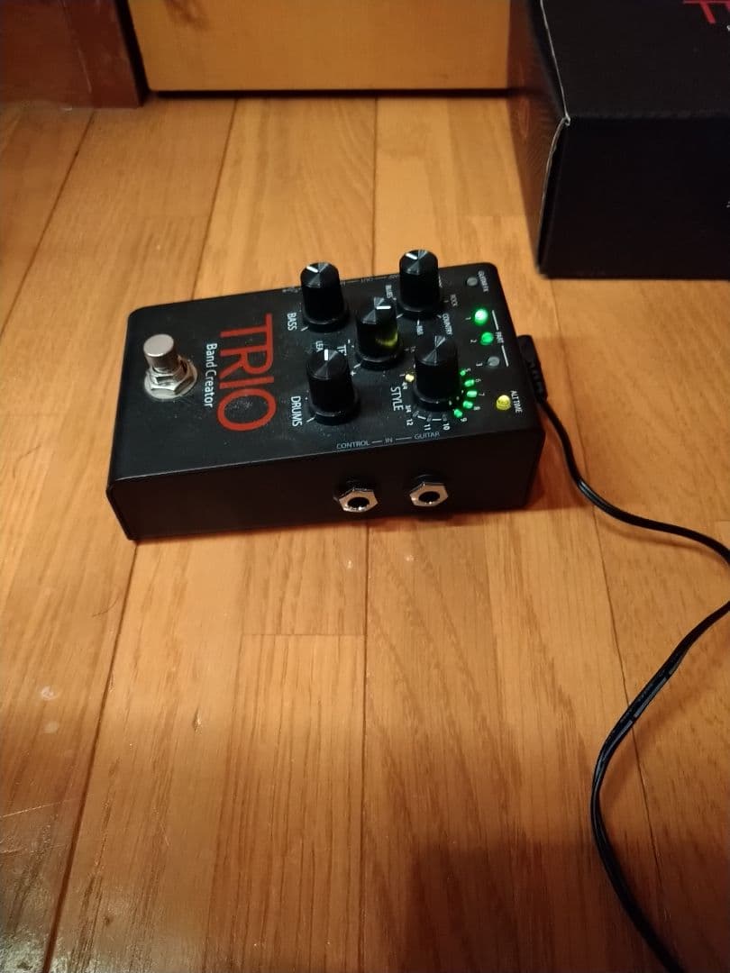 TRIO Band Creator ギターエフェクター