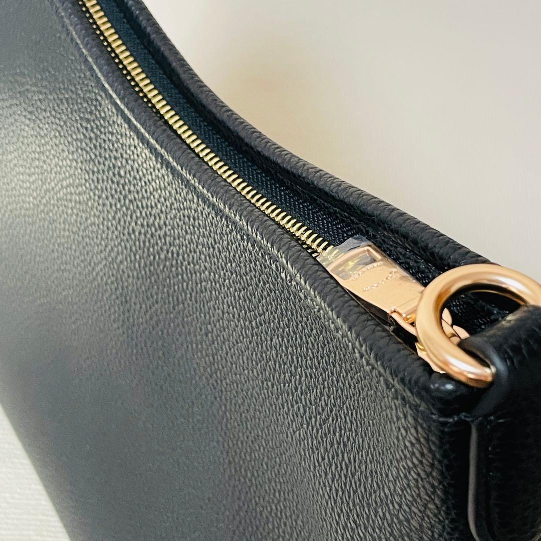 タグちぎれ　新品未使用 Coach ローレル ショルダー バッグ CR148