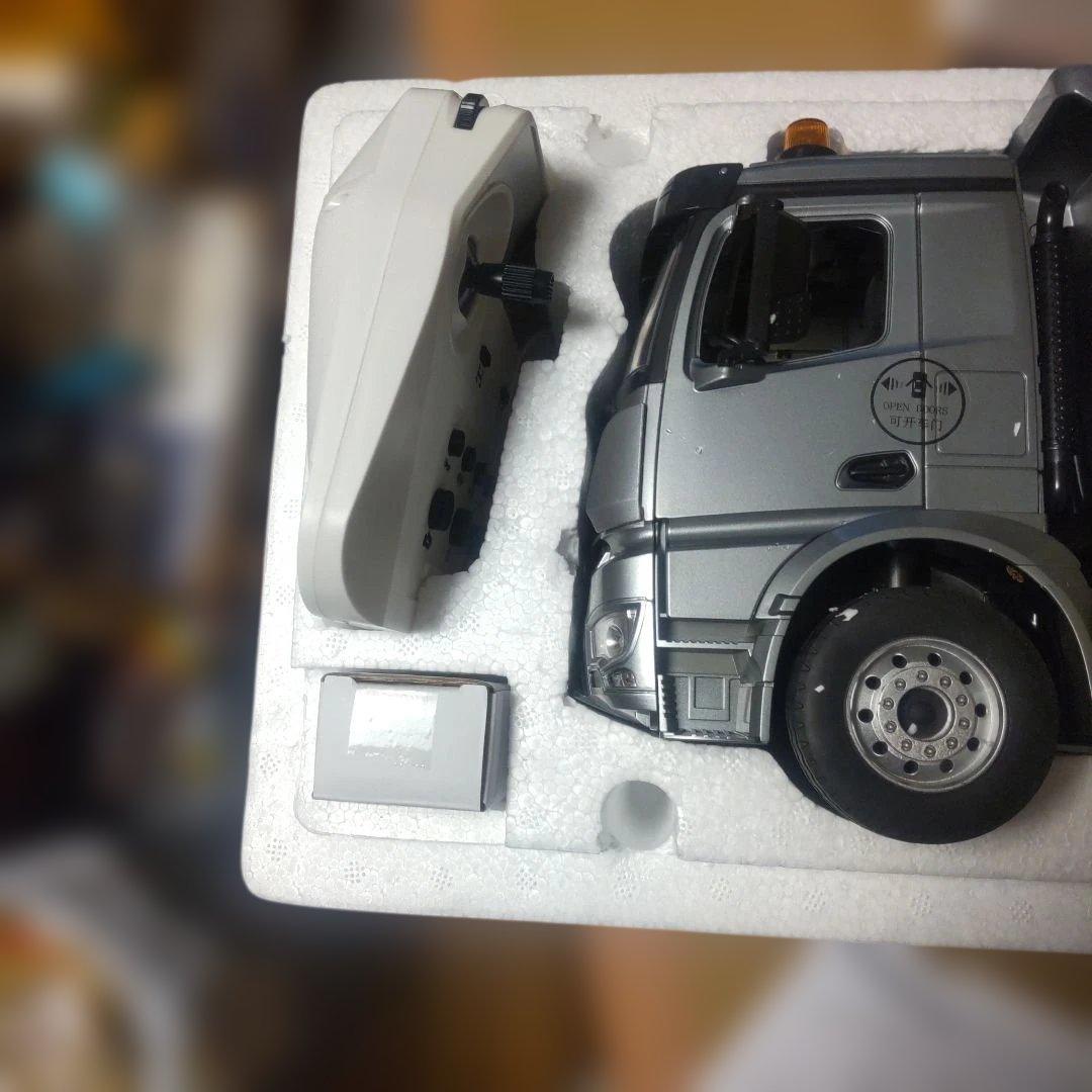 Mercedes-Benz Arocs Dump Truck　　1/20