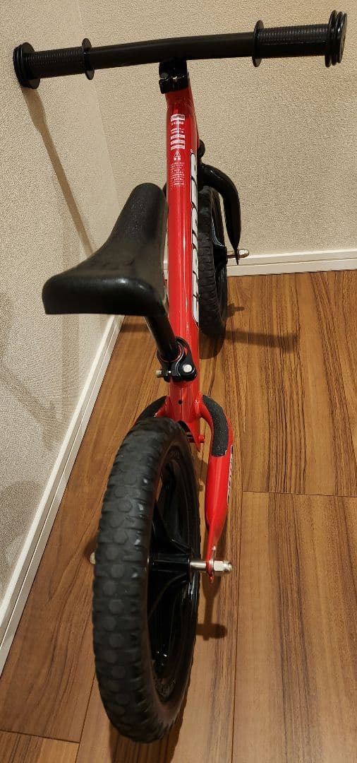 STRIDERストライダー12インチ(レッド)とキャリーバッグのセット