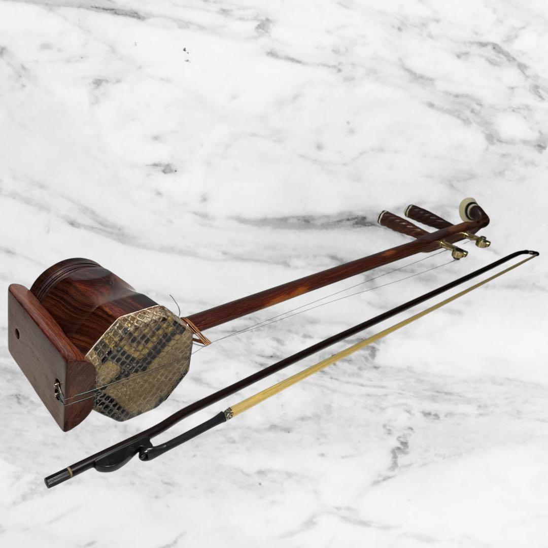 二胡 蛇革 弦楽器 中国 伝統 音楽 楽器 民族楽器