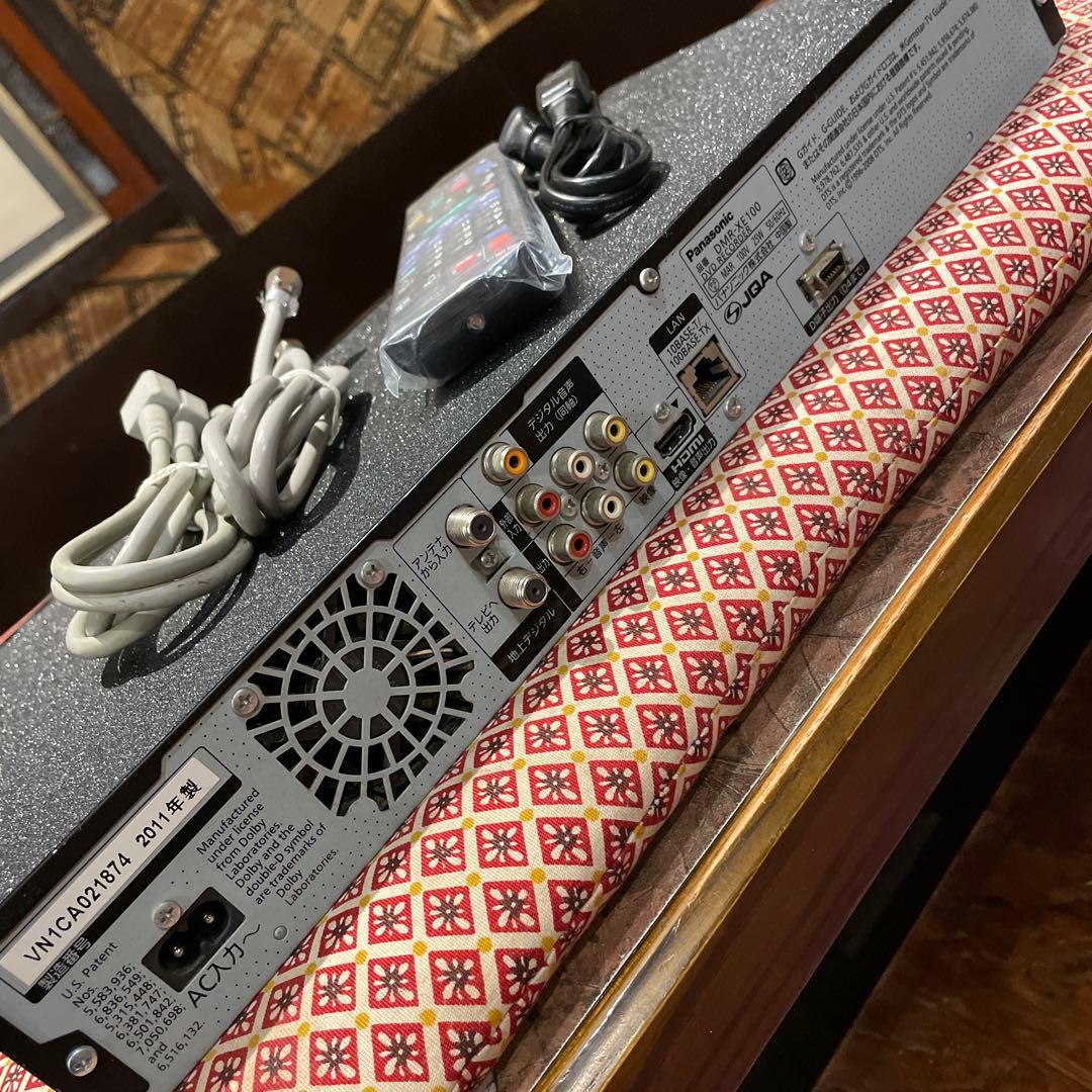 パナソニックDMR-XE100 DVDレコーダー　地デジ　新品リモ等付フル装備！