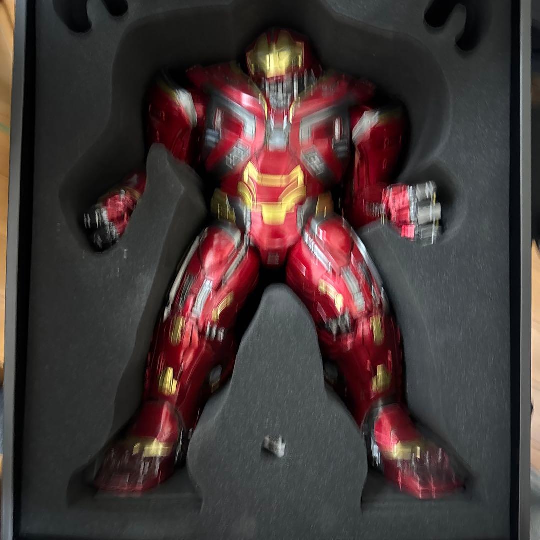 ハルクバスター ホットトイズ