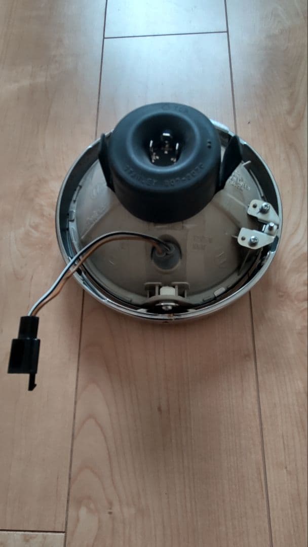 ジクサー150 丸目ヘッドライト(ウインカー装備)