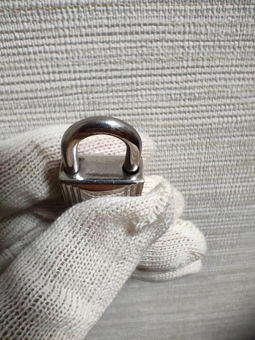 ※T's Fact【No.102】HERMES カデナ 鍵 シルバー