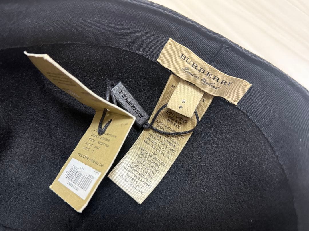 バーバリー　ウール　カシミヤ　キャップ ブラック　 S　メンズ　レディース