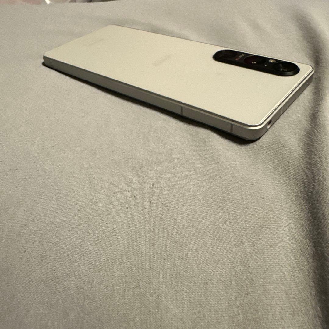 SONY Xperia 1 V docomo SO-51D SiMフリー 7