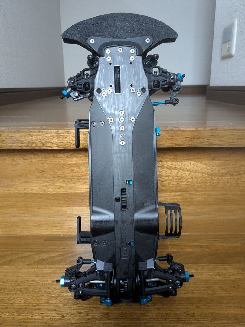 タミヤ　TA08R シャーシキット　オプションパーツ付き