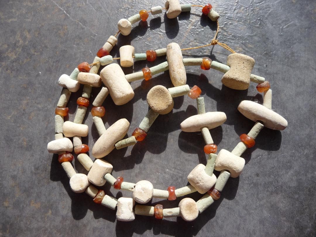 【年末セール】古代　ファイアンスビーズ　オリジナル　ネックレス連