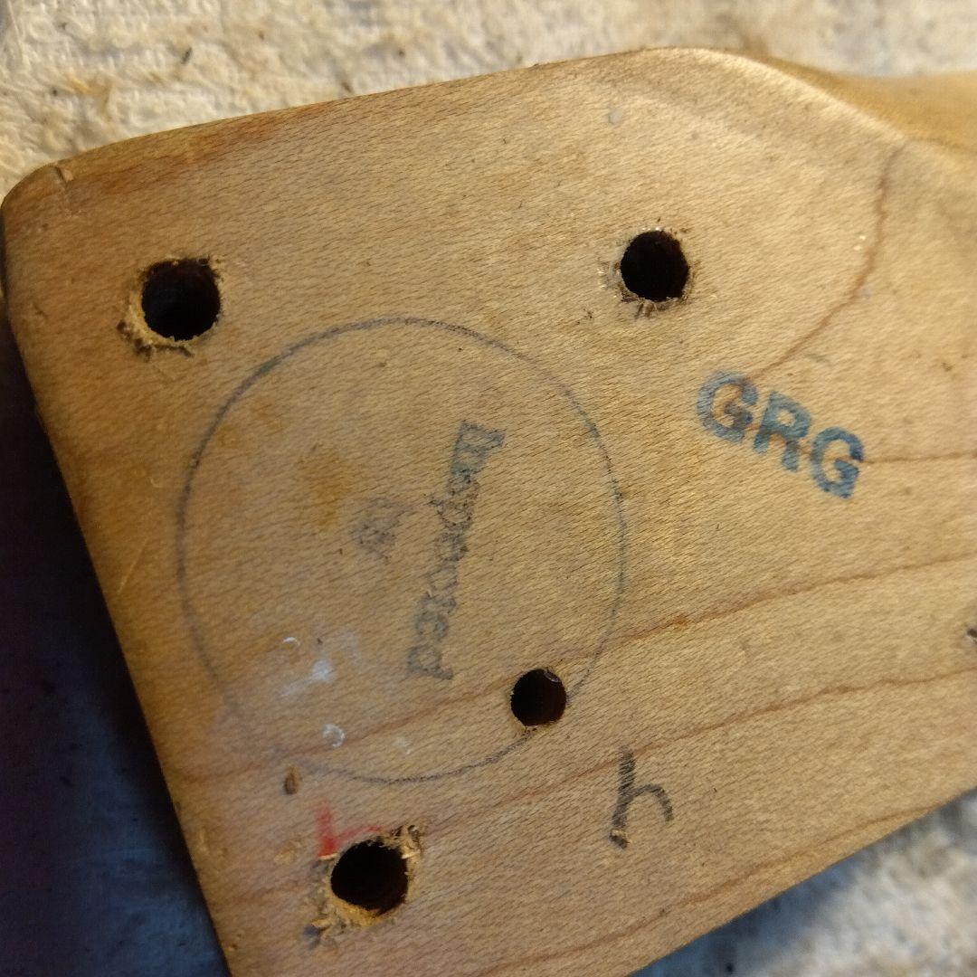 Ibanez ブラック エレキギターGRG170DX…