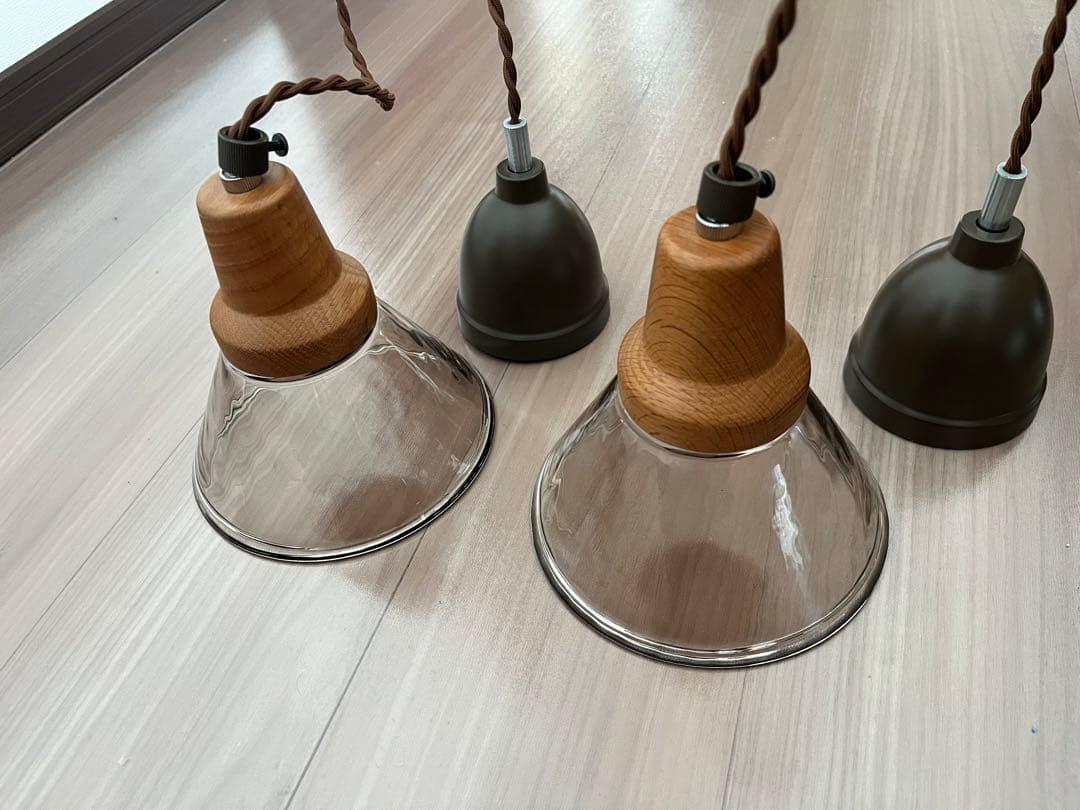 木製ガラスペンダントライト２個セット