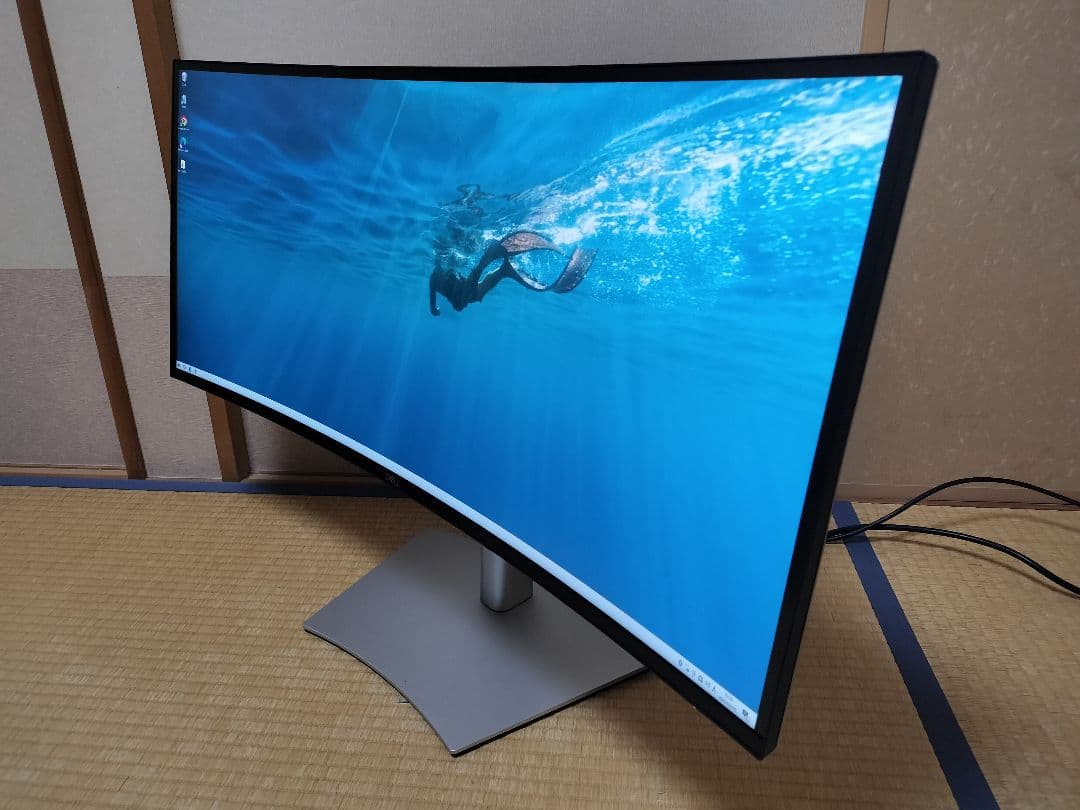 Dell 34インチ ウルトラワイド曲面モニター U3421WE