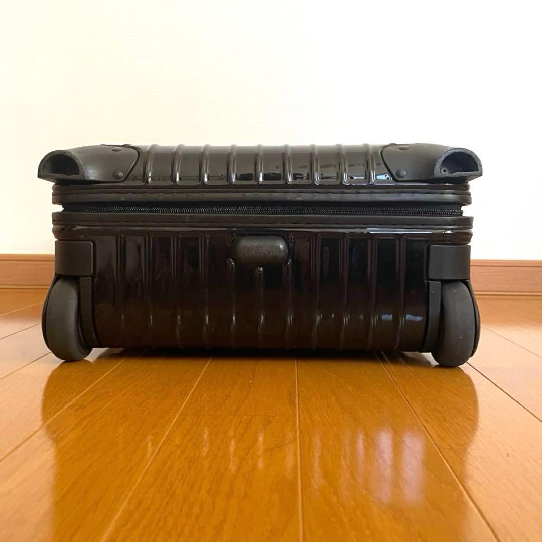 ✨RIMOWA リモワ サルサ 850.52 ブラック 33L✨