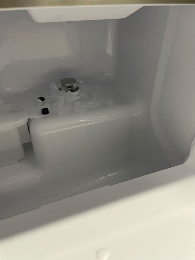 ホシザキ製氷機2022年製　アンダーカウンター　チップアイスメーカーCM-60A