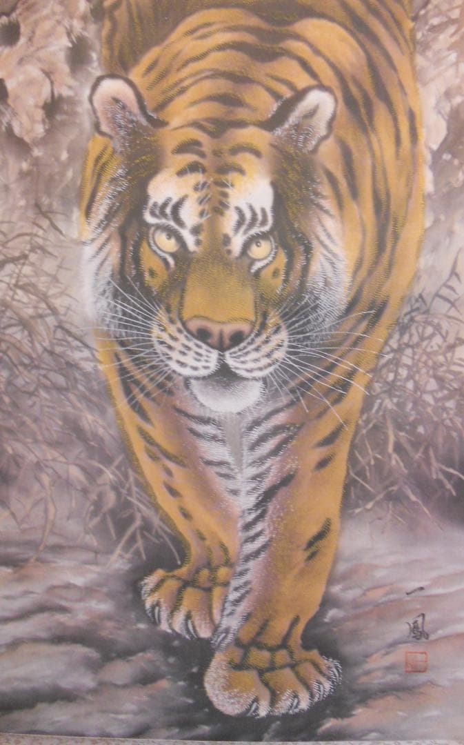 掛け軸 一鳳 猛虎 絹本 希少 軸装 茶道具 掛軸 美品 です。