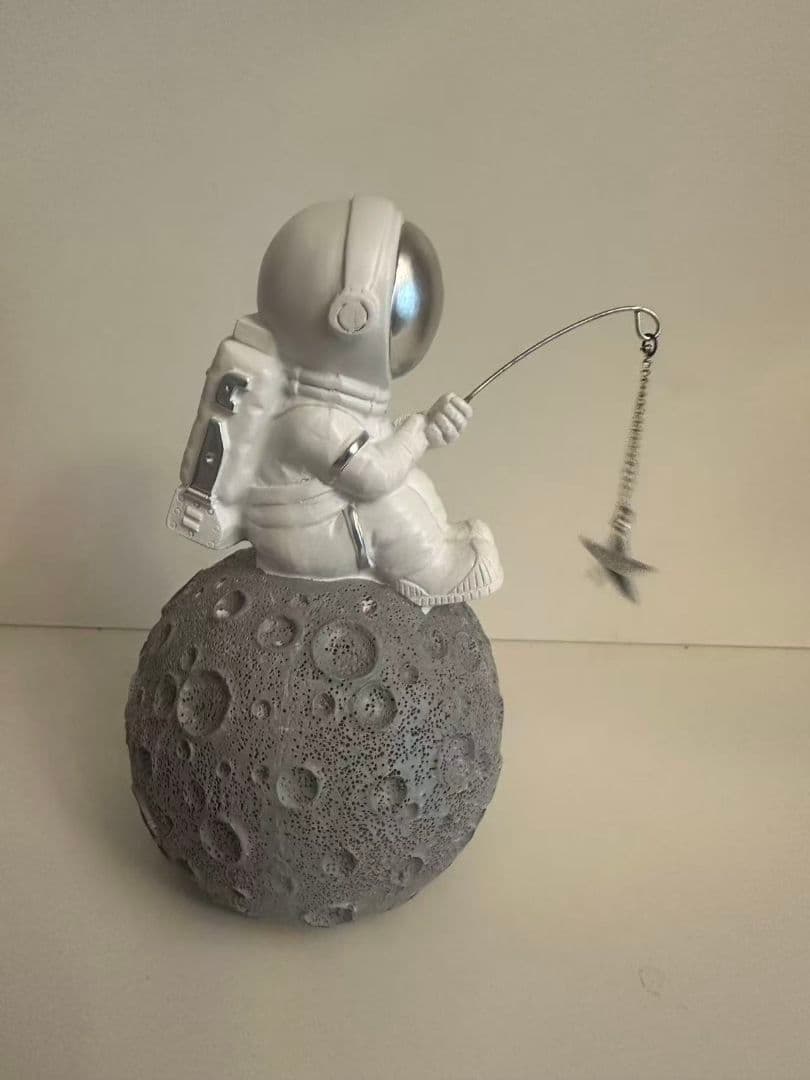 宇宙飛行士 フィギュア 月面 釣り