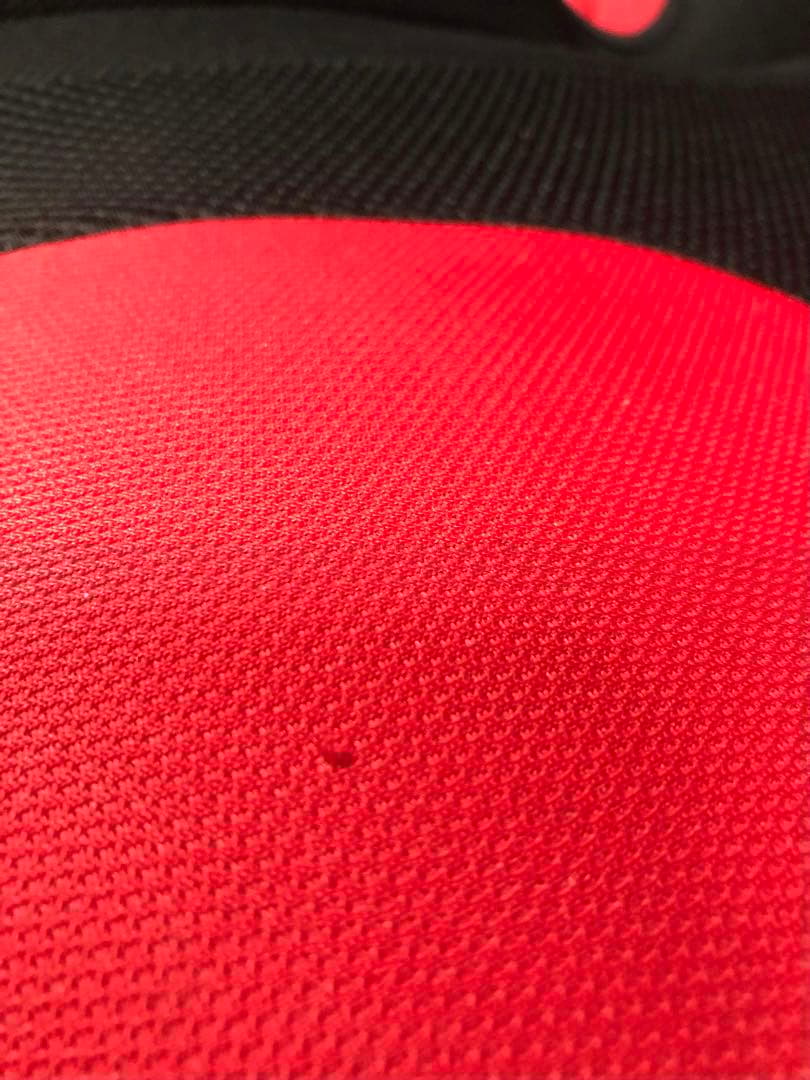 AILEBEBE エールべべ　チャイルドシート　スカーレットブラック