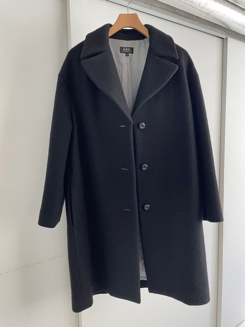 美品 A.P.C. 黒 チェスターコート 34 NINA