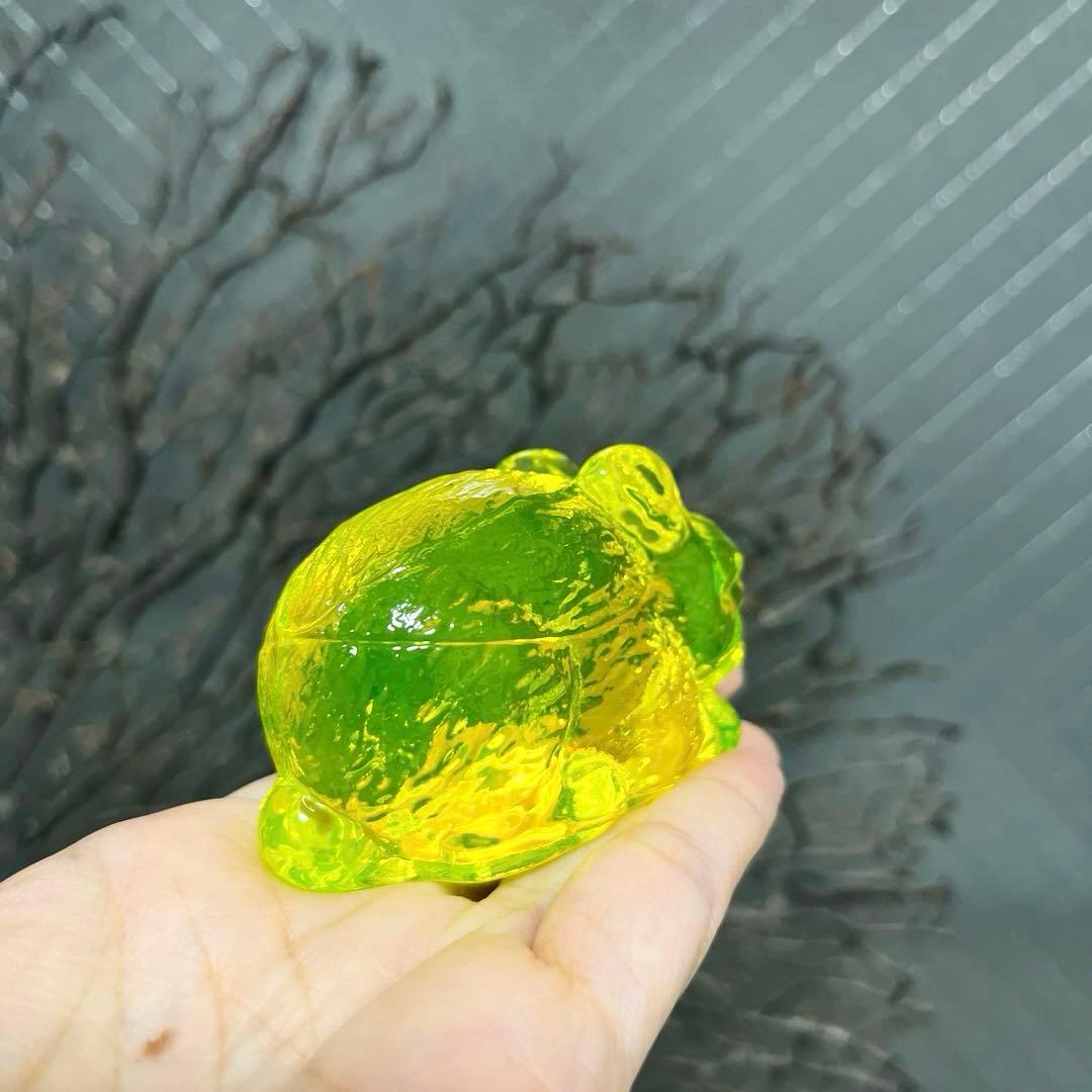 骨董　時代ガラス　プレス磨りガラス　兎　フィギュリン　文鎮　ウランガラス