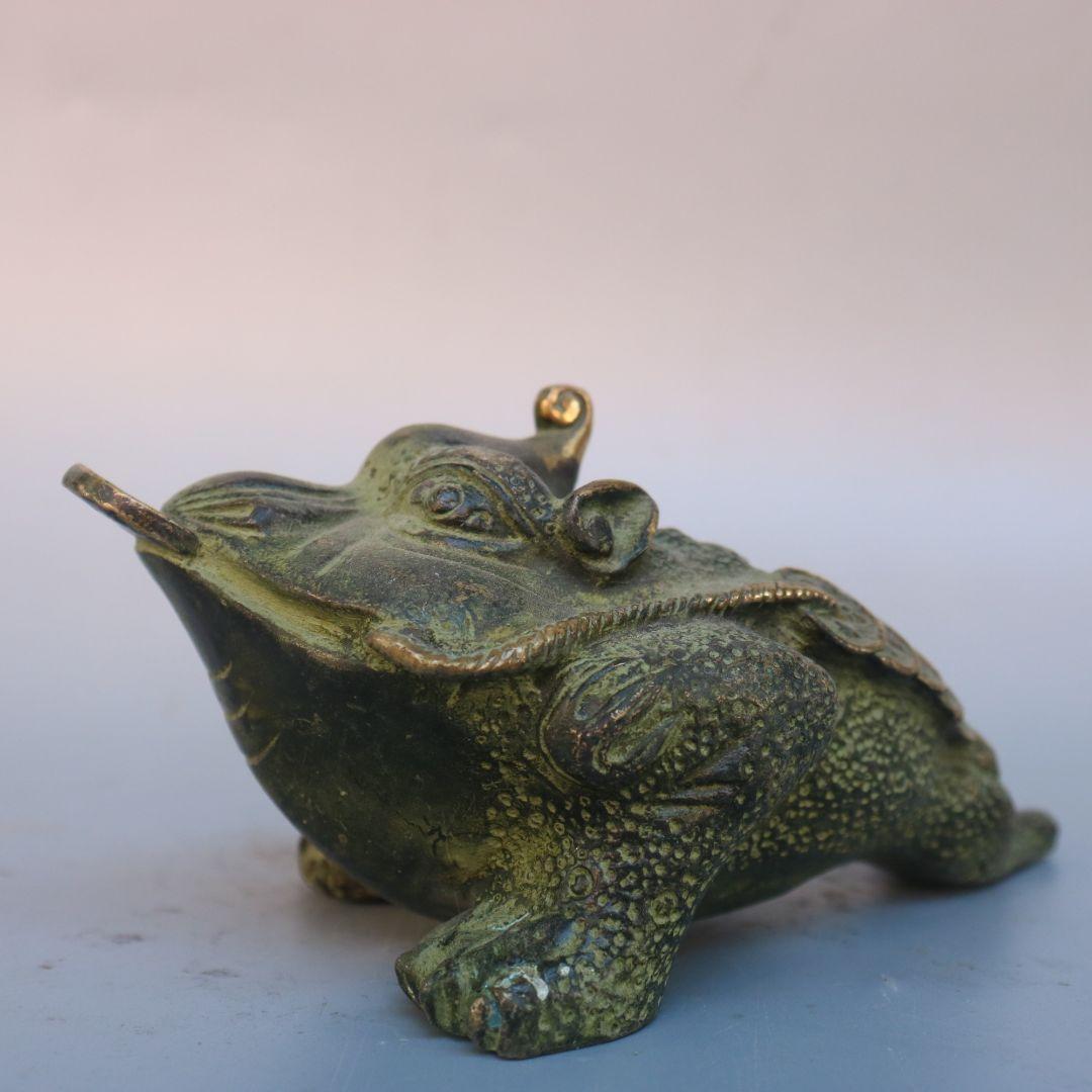 銅細工 三足金蟾 七星金蟾 装飾品 工芸品 美術品 置物