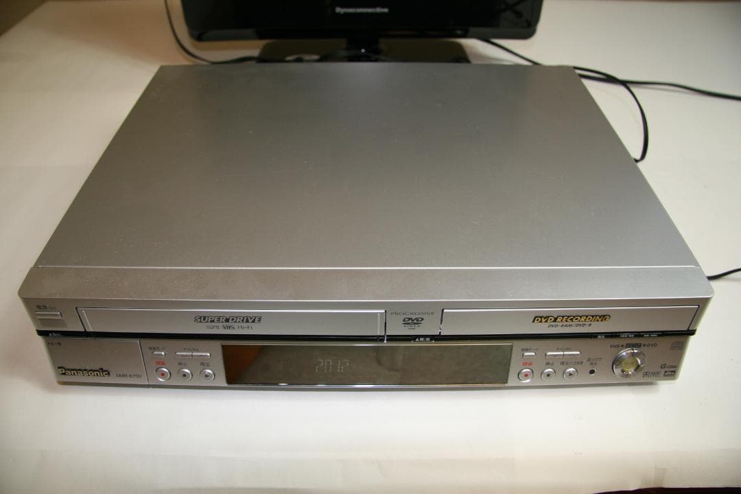 DMR-E70V-S DVDビデオレコーダー DIGA　中古