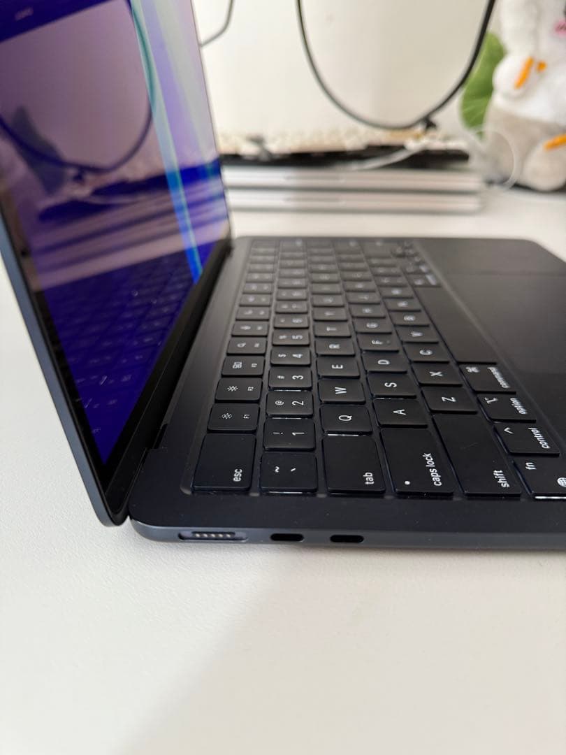 M2 MacBook Air 256GB/8GB USキーボード