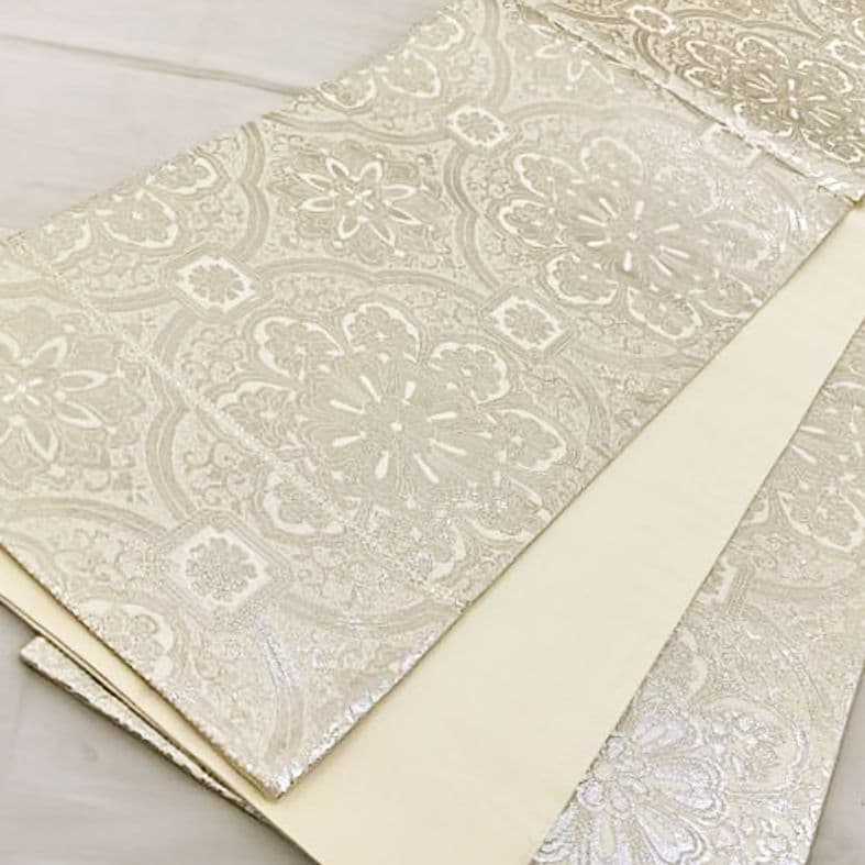 正絹振袖 駒刺繍 薔薇 蝶 銀通し 振袖セット 振袖フルセット 黒青白 62