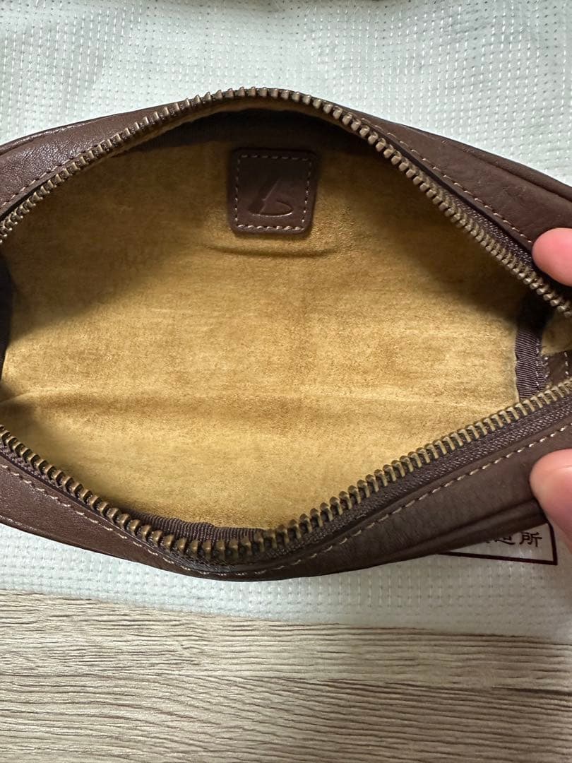 土屋鞄 トーンオイルヌメ オーバルペンケース