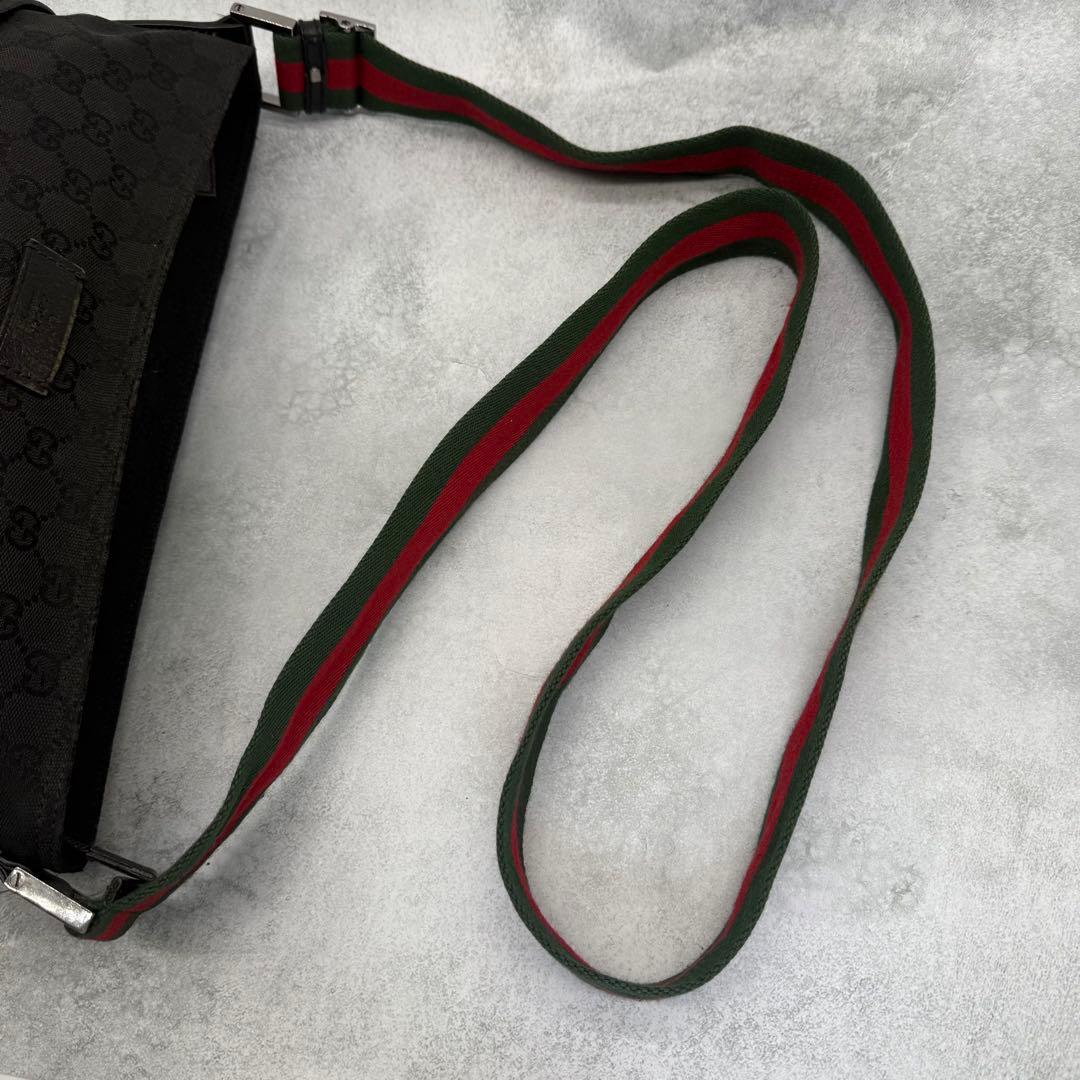 GUCCI グッチ ショルダーバッグ GG キャンバス シェリーライン ブラック