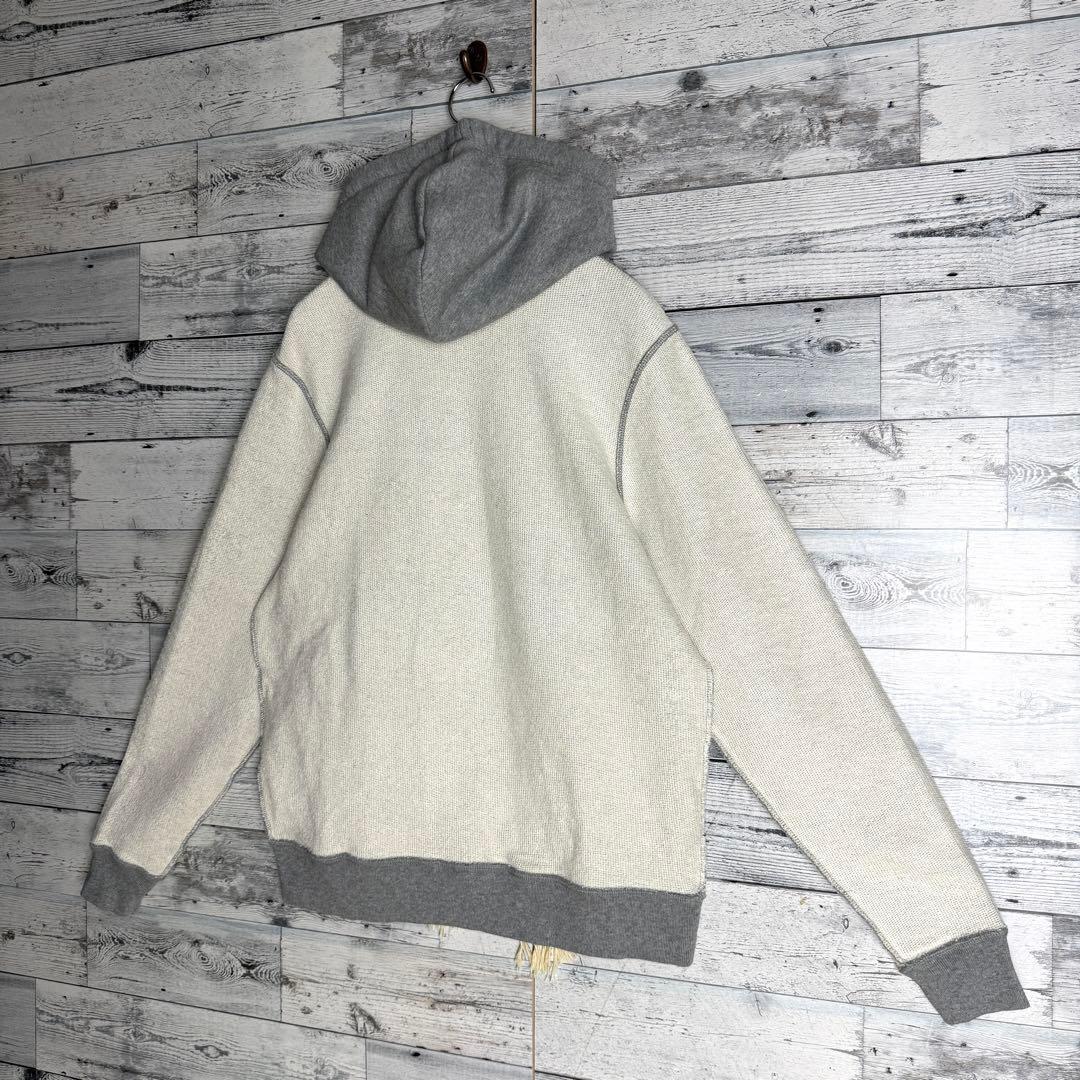 【ひつじ】ロエベ☆ 立体刺繍アナグラムロゴ入り スウェットパーカー.