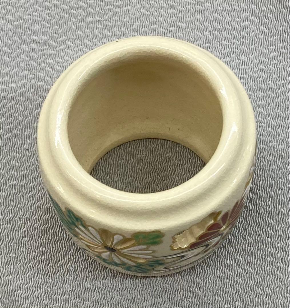 B342s 「色絵菊水透し蓋置」真葛香斎作　共布共箱　十水五石　京焼　茶道具