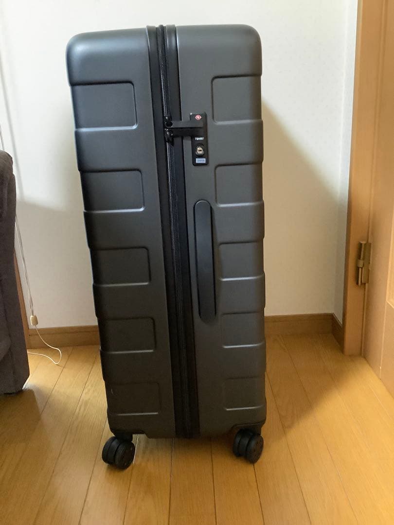 無印良品　ダークグレー キャリーケース　105L