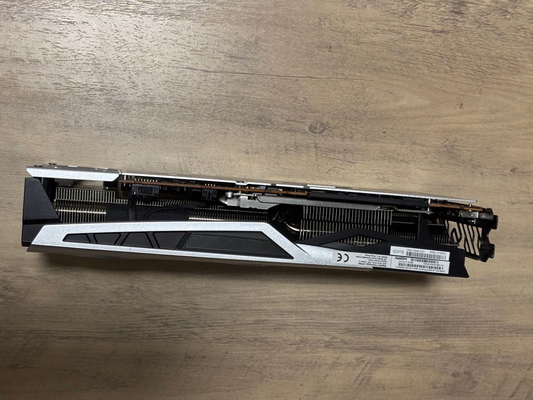 Sapphire Radeon RX 6950 XT 本体 rx6950xt