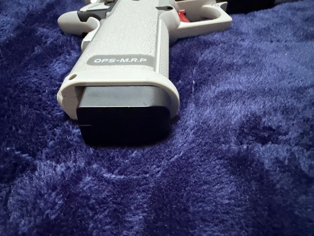 ハイキャパDORホワイト　マイクロプロサイト付