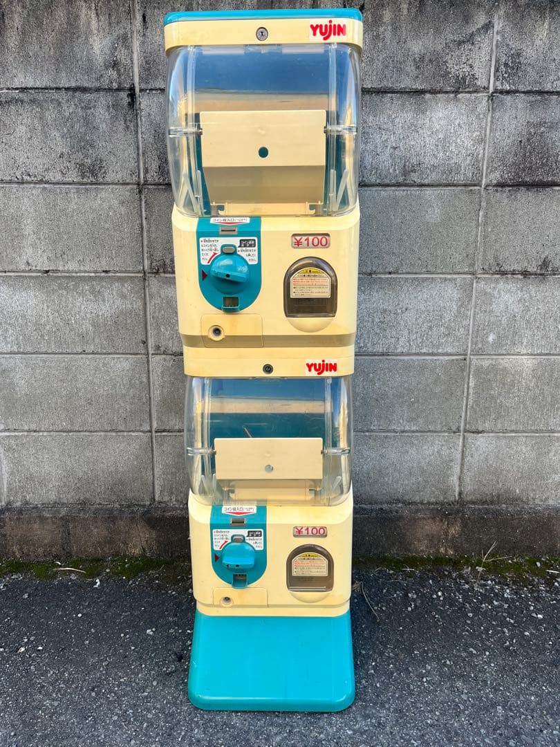 鍵付 ガチャマシン YUJIN 2連型 ガシャポン 本体 ベンダー イベント