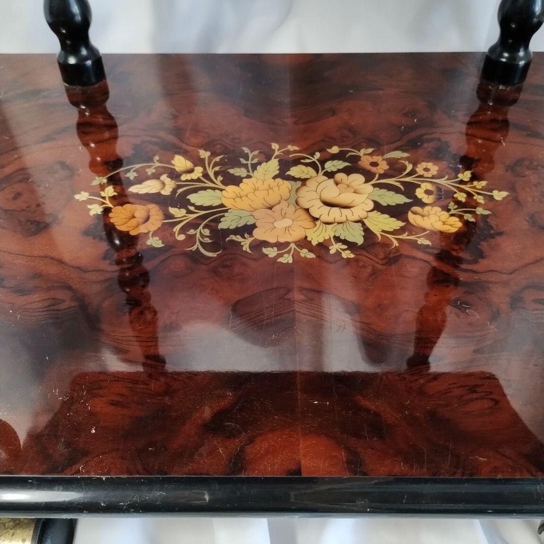 【関東地方限定販売】e【難あり】イタリア製 象嵌 キャスター付きキッチンワゴン