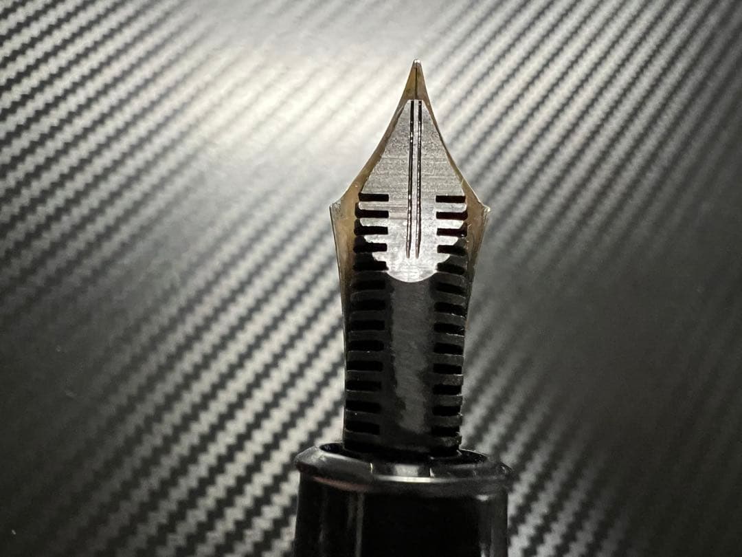 モンブラン 美品 縦溝ペン芯 149 18C 3帯 M 万年筆