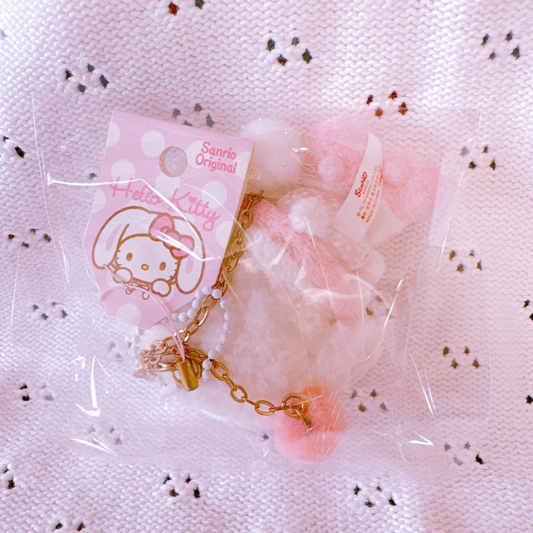 サンリオ　 ハローキティ　うさぎルームウェア　シリーズ　ぬいぐるみ　マスコット