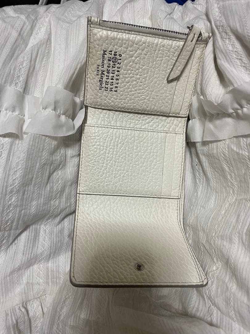 Madison Margiela 三つ折り財布 白