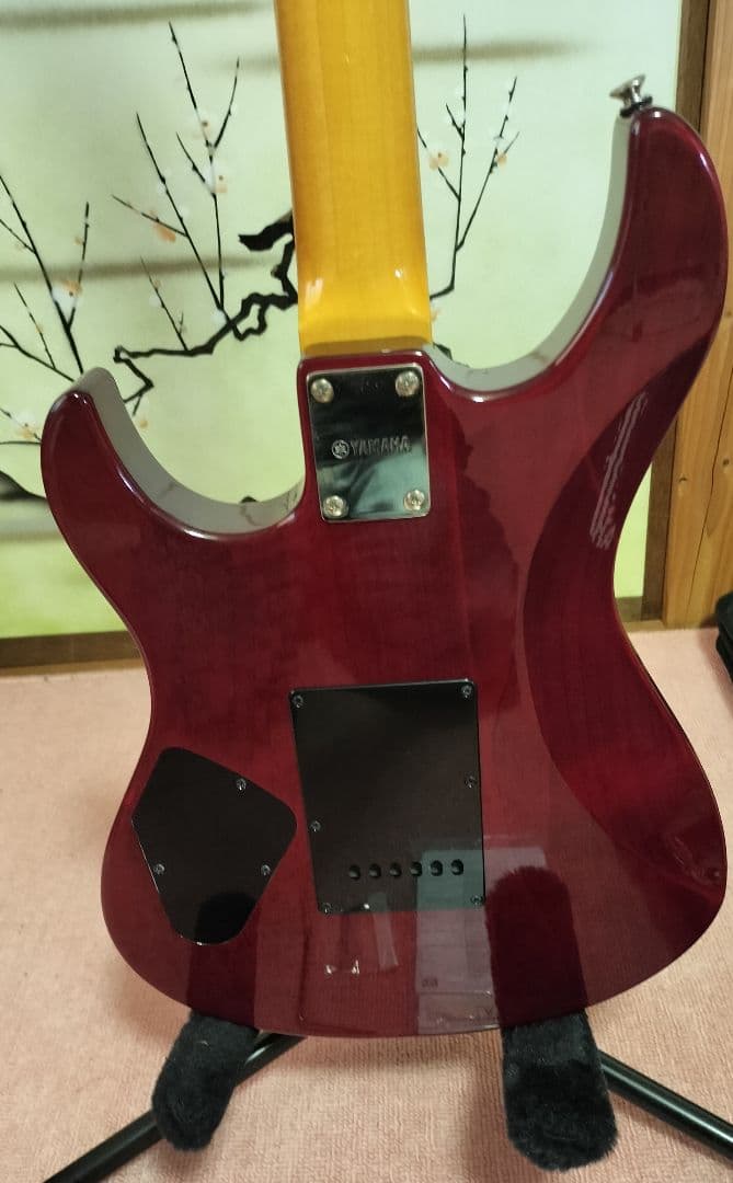 Yamaha PACIFICA 612エレキギター 赤