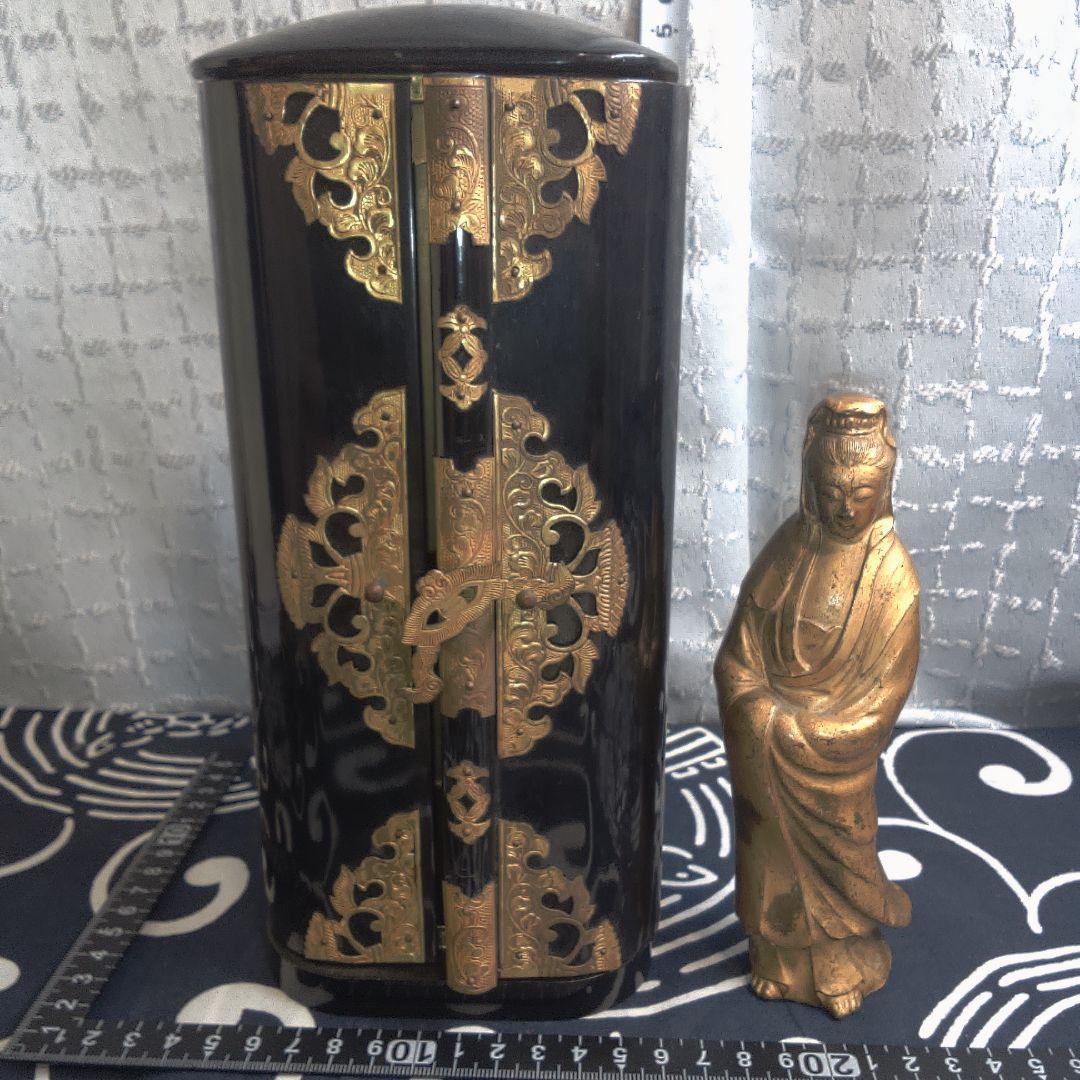 骨董５ 金色の仏像