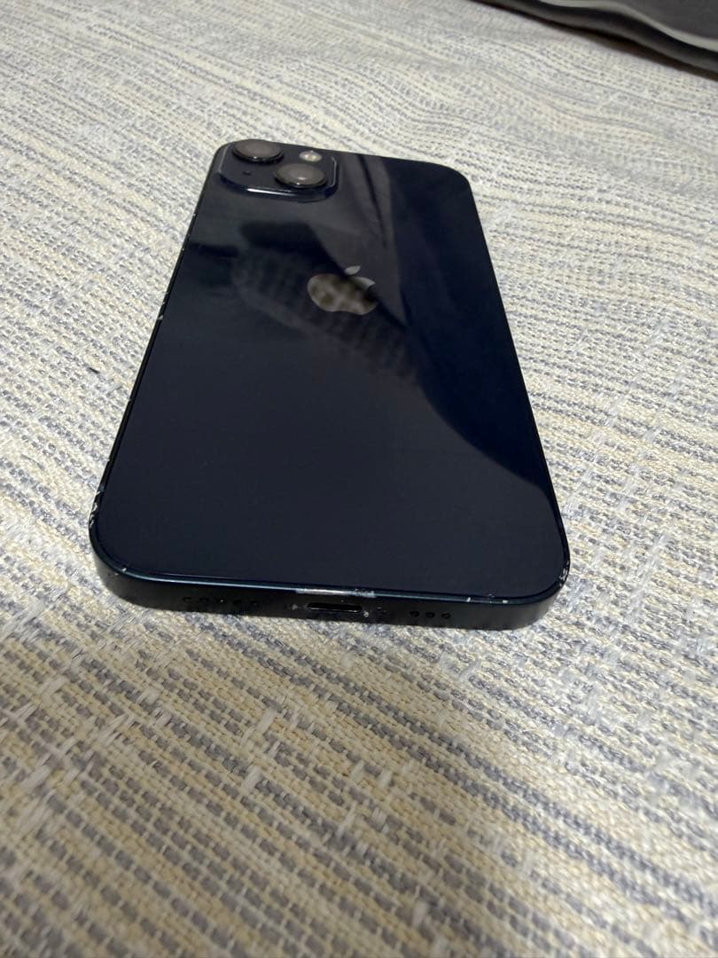 Apple iPhone 13 ブラック 6.1インチ